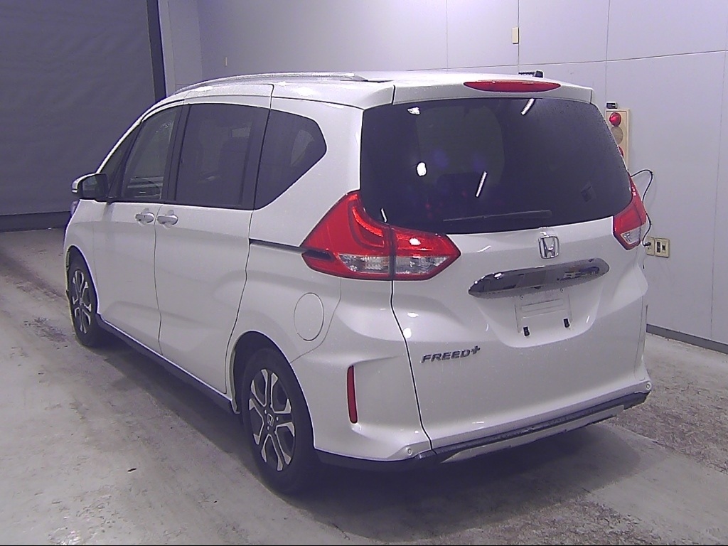 HONDA FREED+
