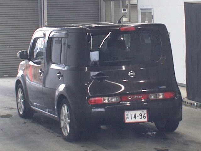 NISSAN CUBE