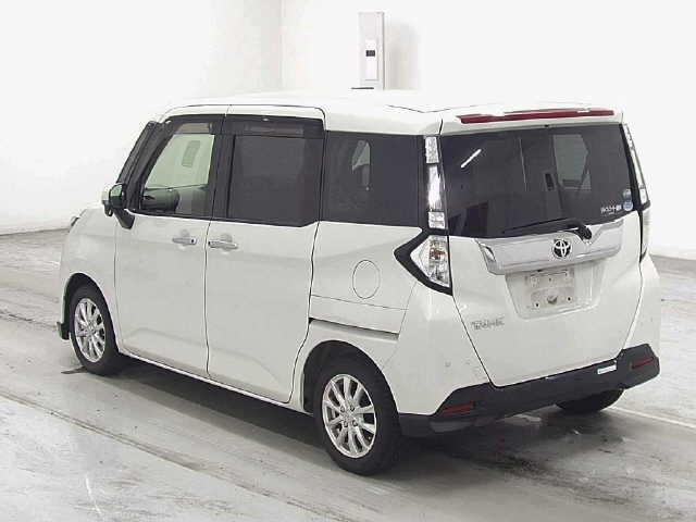TOYOTA TANK