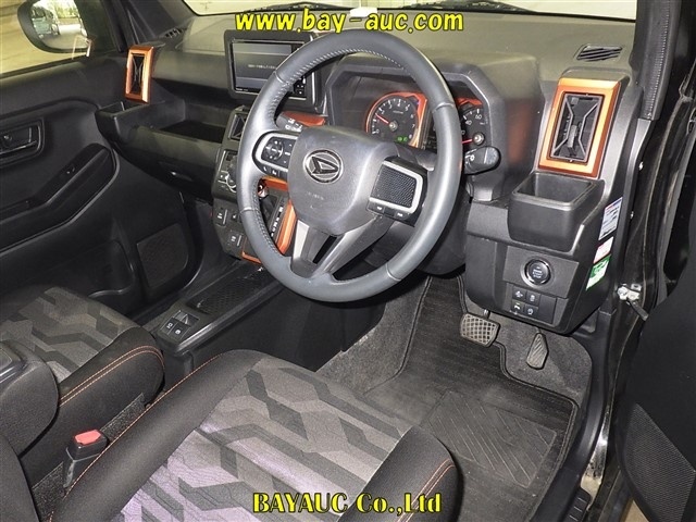 DAIHATSU TAFT