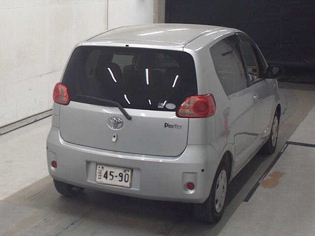 TOYOTA PORTE