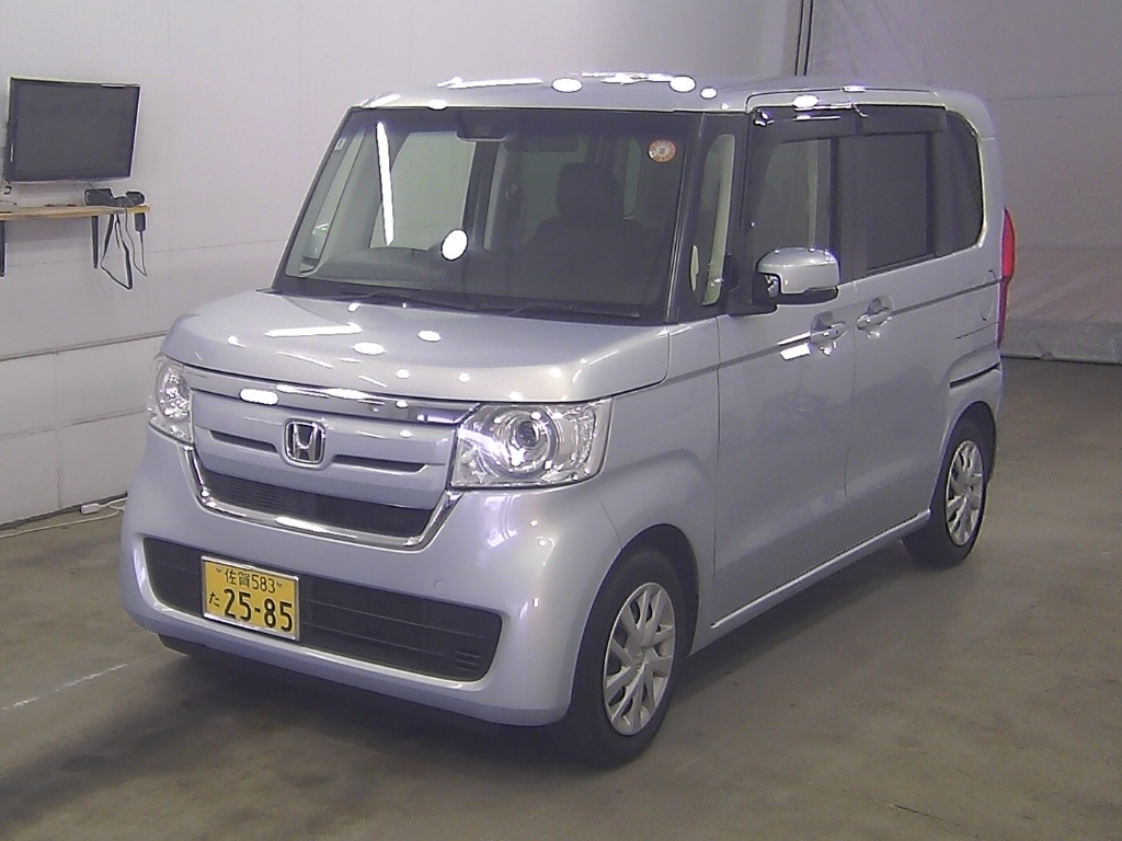 HONDA N-BOX