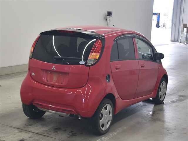 MITSUBISHI I