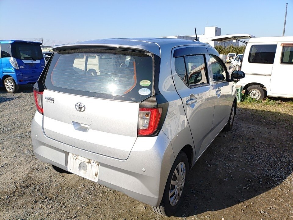 TOYOTA PIXIS EPOCH