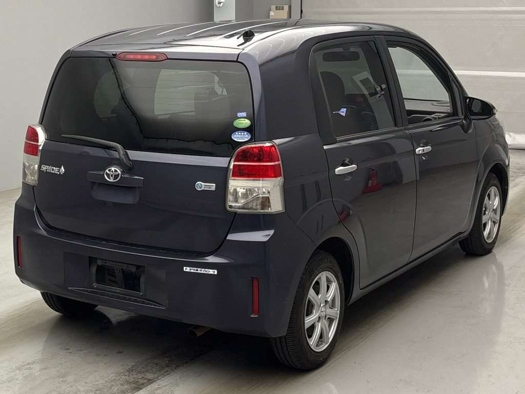 TOYOTA SPADE