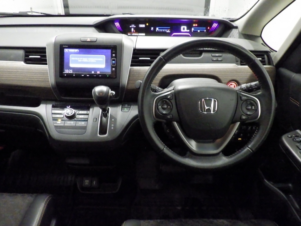 HONDA FREED+
