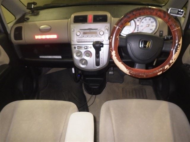 HONDA LIFE
