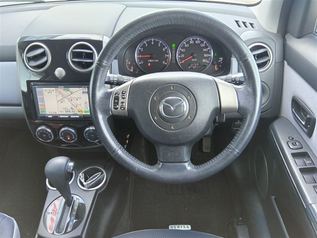 MAZDA VERISA