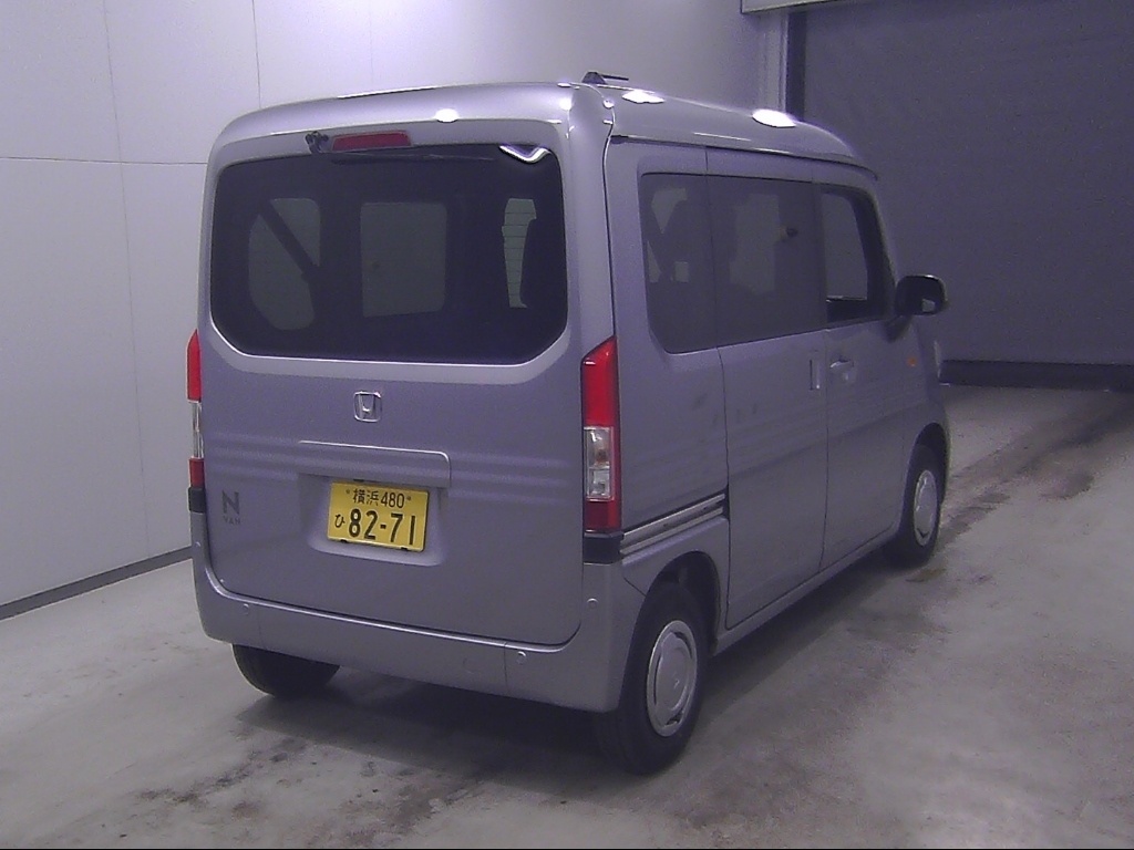 HONDA N-VAN