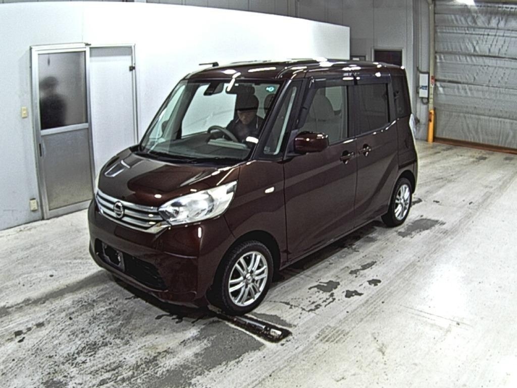NISSAN DAYZ ROOX
