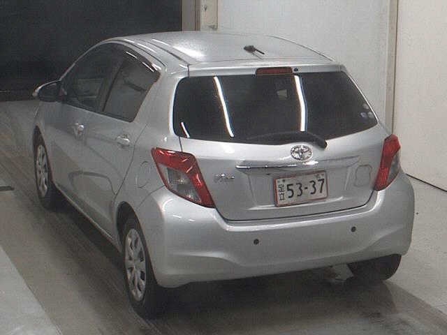TOYOTA VITZ