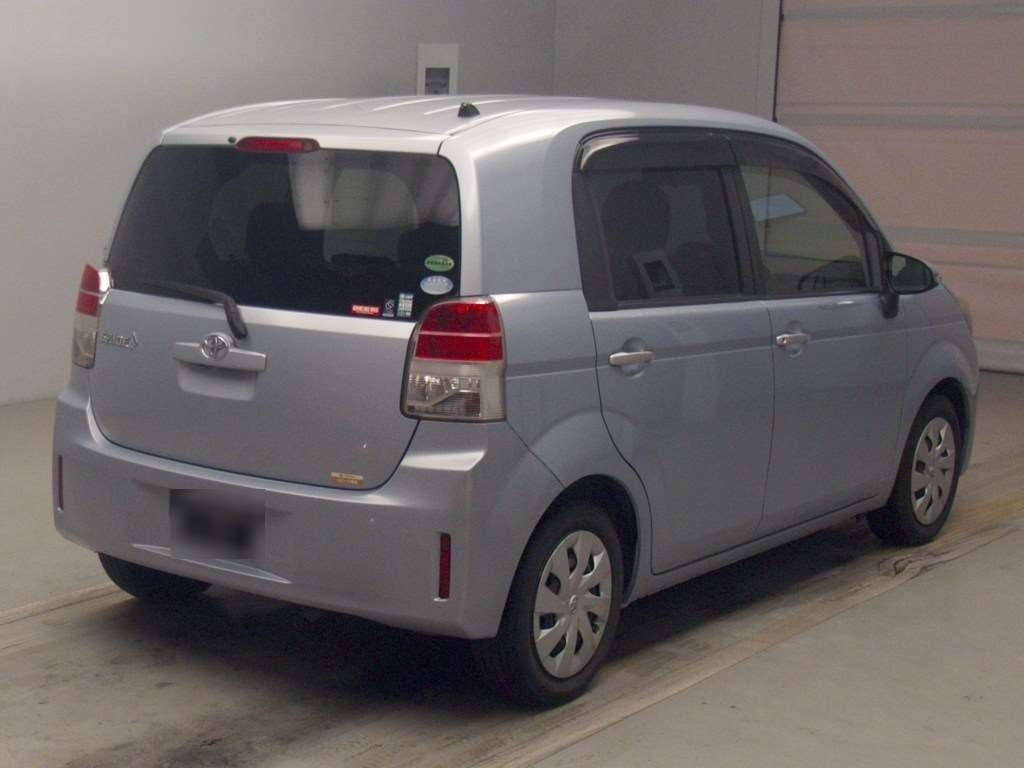TOYOTA SPADE