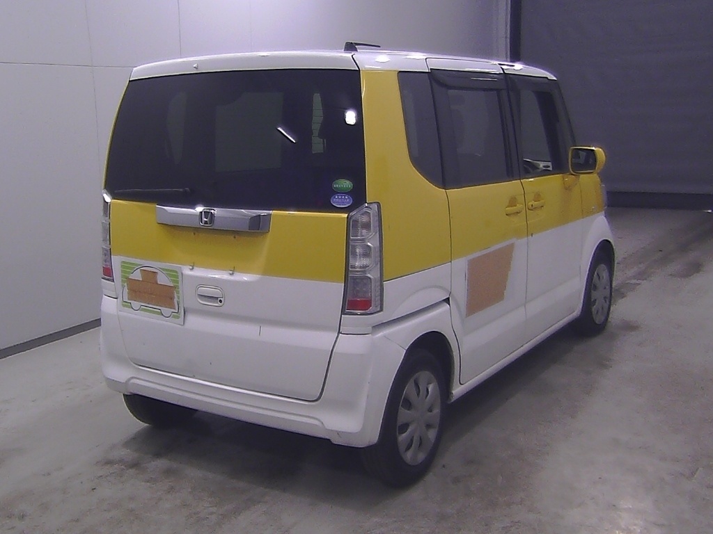 HONDA N-BOX