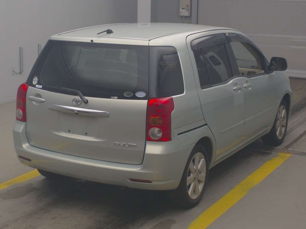 TOYOTA RAUM