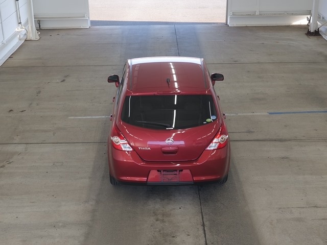 NISSAN TIIDA