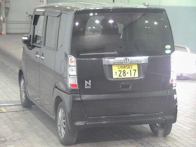 HONDA N-BOX