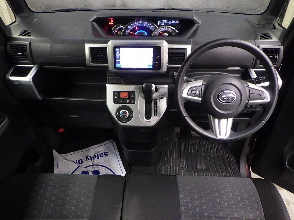 DAIHATSU WAKE