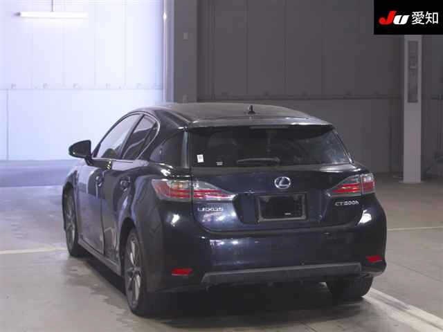 LEXUS CT200H