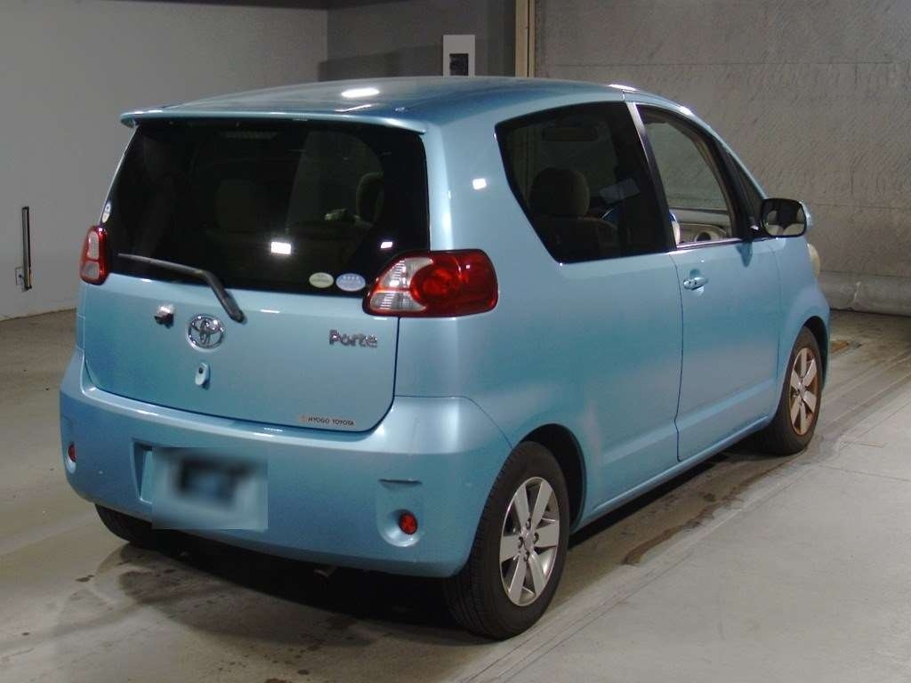 TOYOTA PORTE