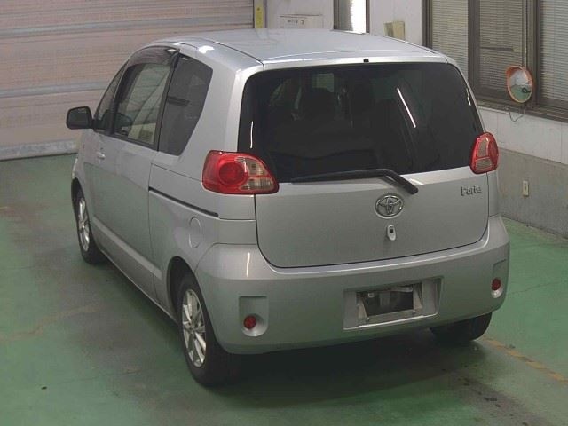 TOYOTA PORTE