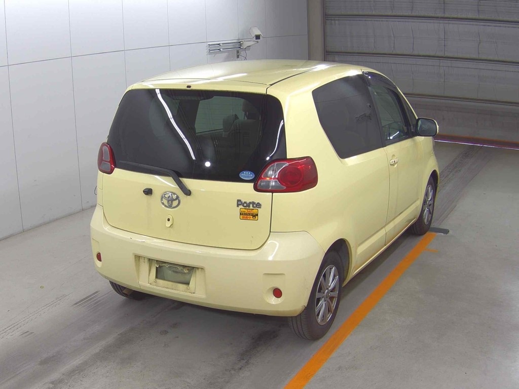 TOYOTA PORTE