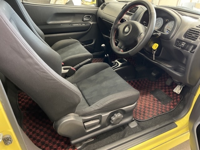 SUZUKI SWIFT