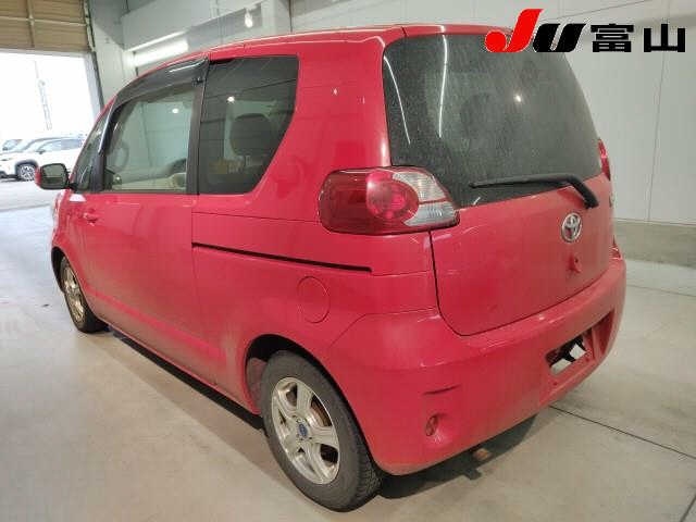 TOYOTA PORTE