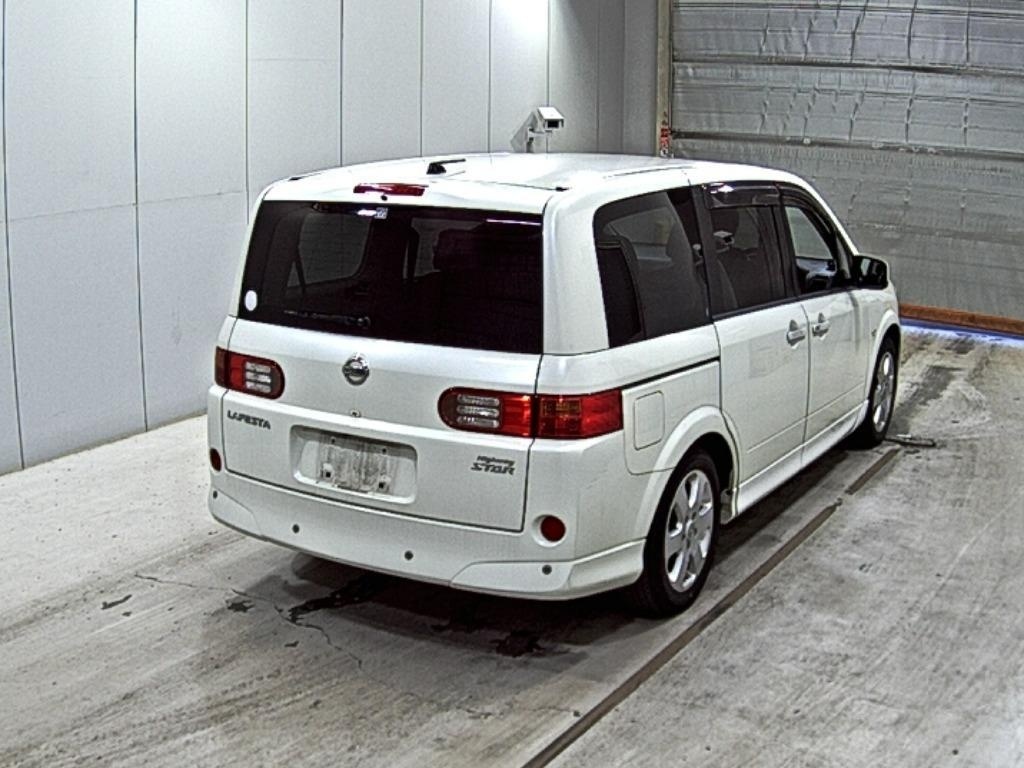 NISSAN LAFESTA