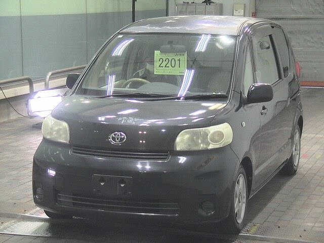 TOYOTA PORTE