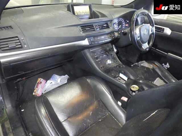 LEXUS CT200H