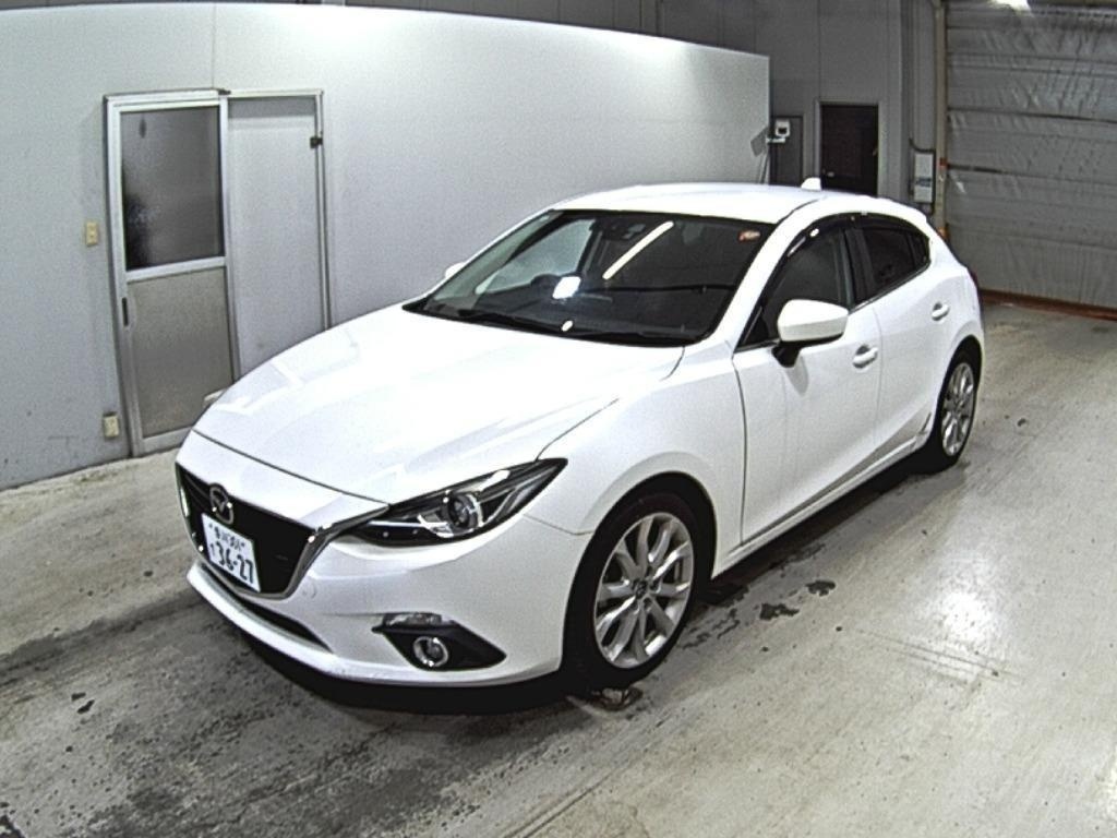 MAZDA AXELA