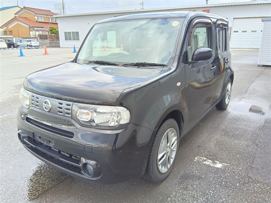 NISSAN CUBE