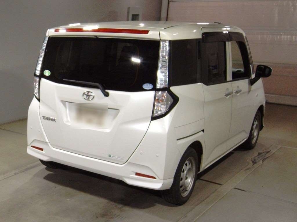 TOYOTA TANK