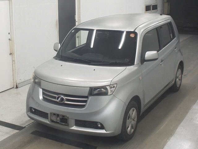 TOYOTA BB
