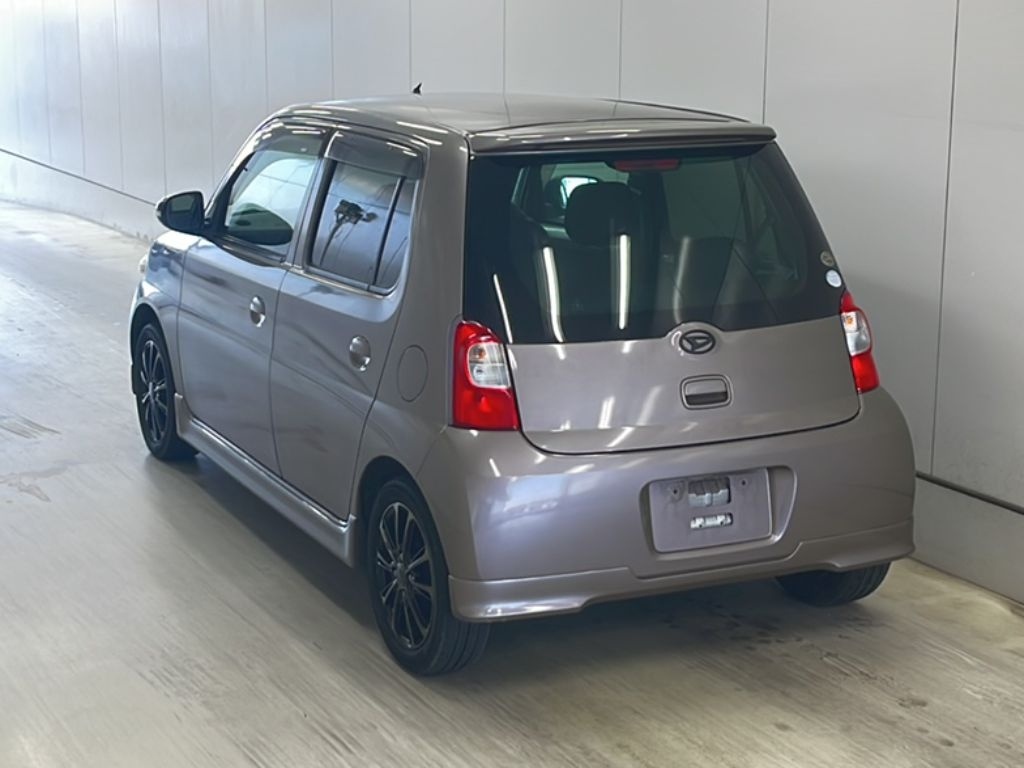 DAIHATSU ESSE
