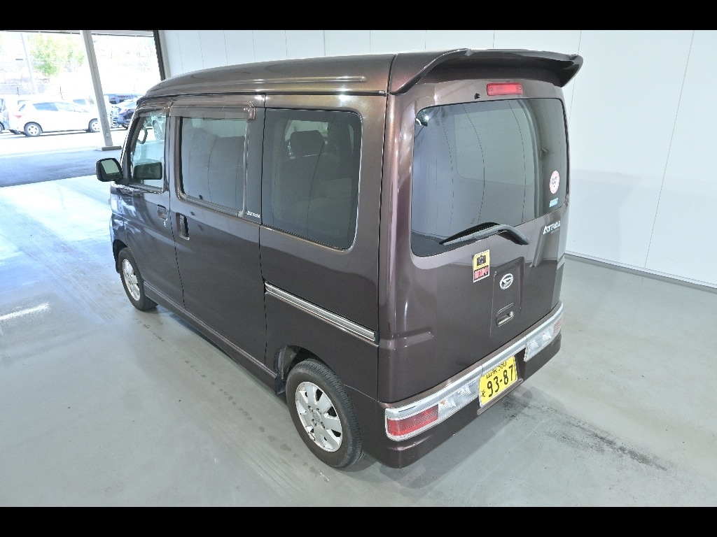 DAIHATSU ATRAI