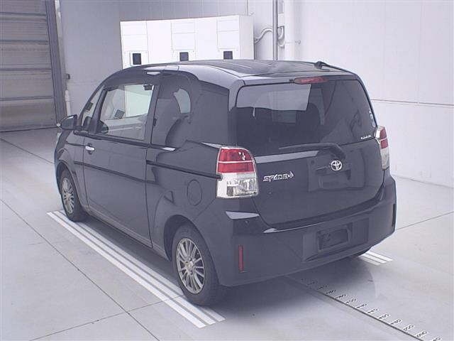 TOYOTA SPADE