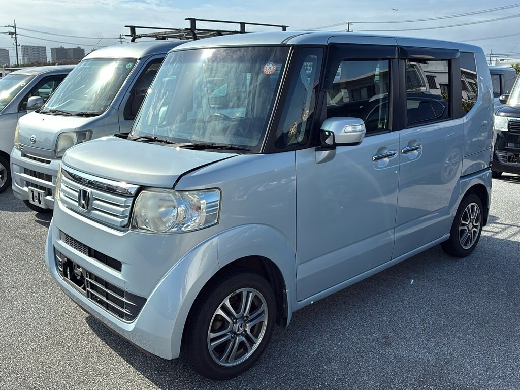 HONDA N-BOX