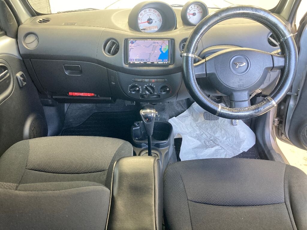 DAIHATSU ESSE