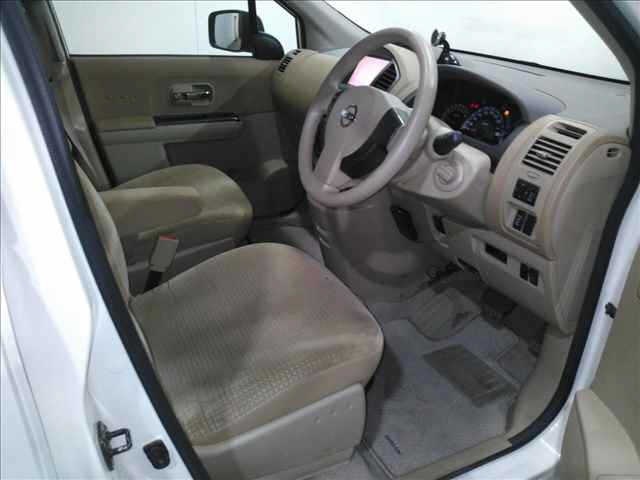 NISSAN LAFESTA