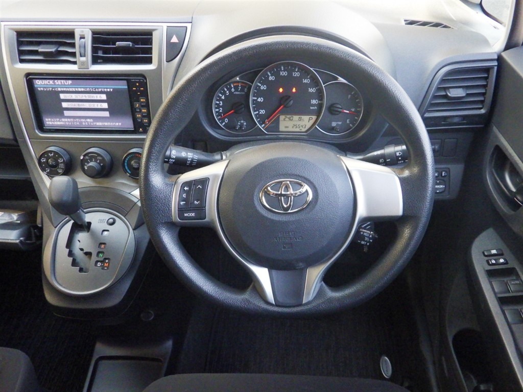 TOYOTA RACTIS