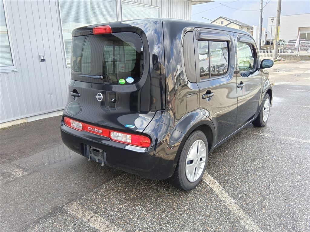 NISSAN CUBE