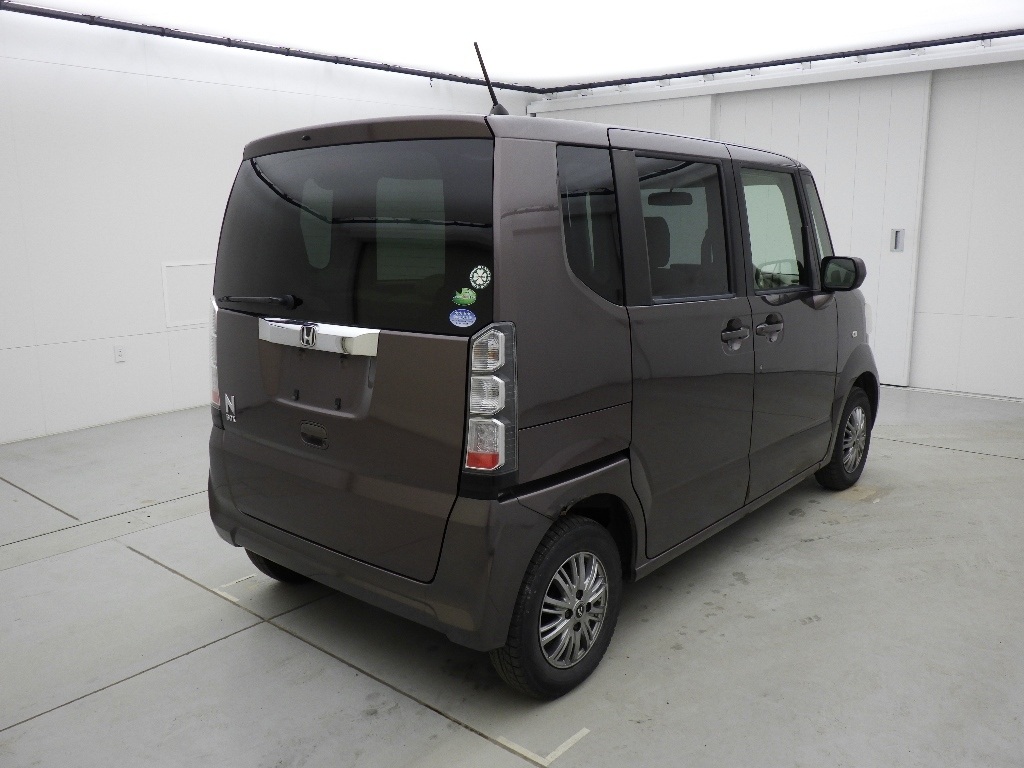 HONDA N-BOX