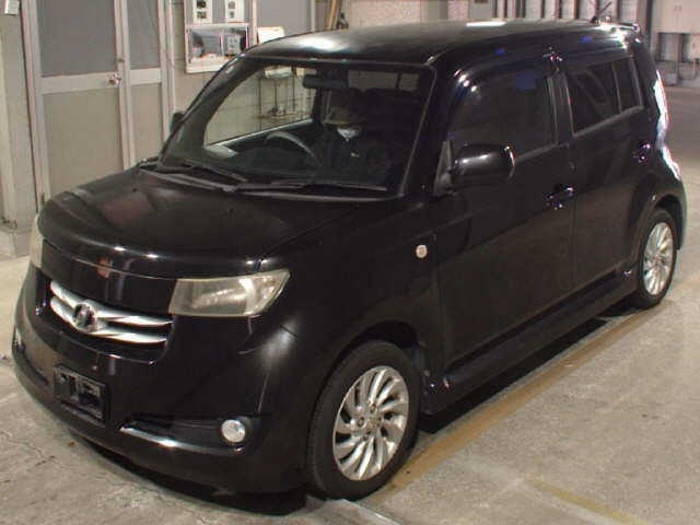 TOYOTA BB