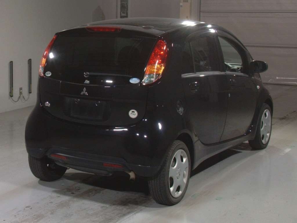 MITSUBISHI I