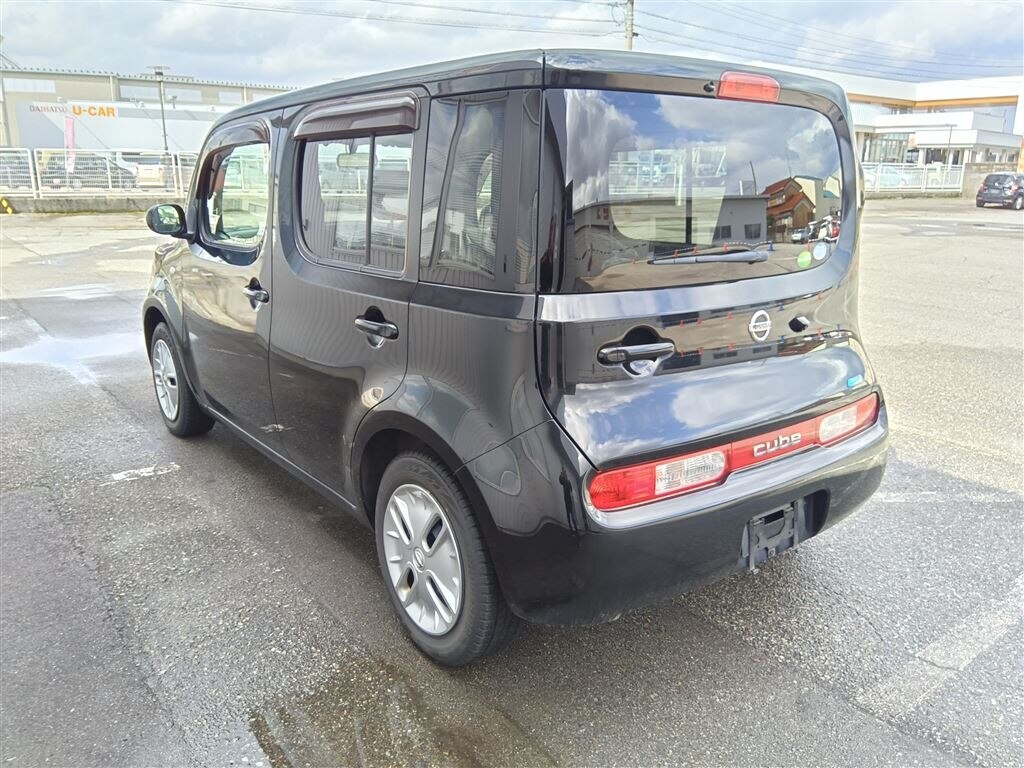 NISSAN CUBE