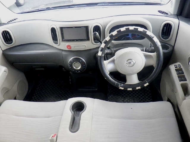 NISSAN CUBE