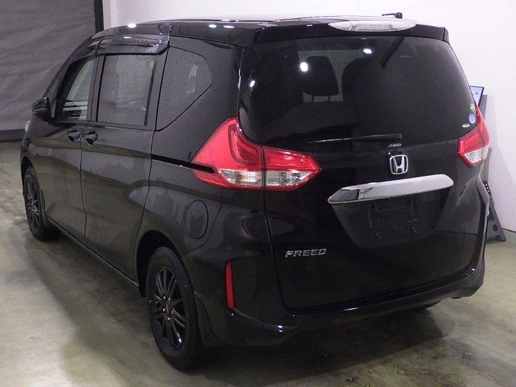 HONDA FREED