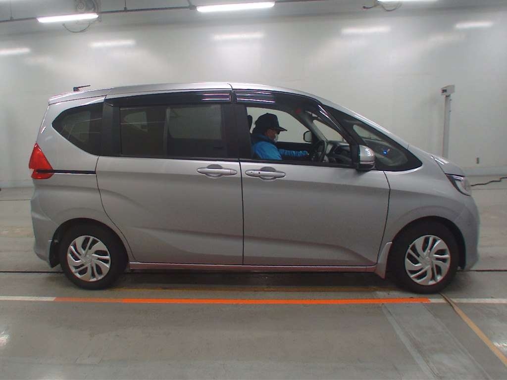 HONDA FREED+