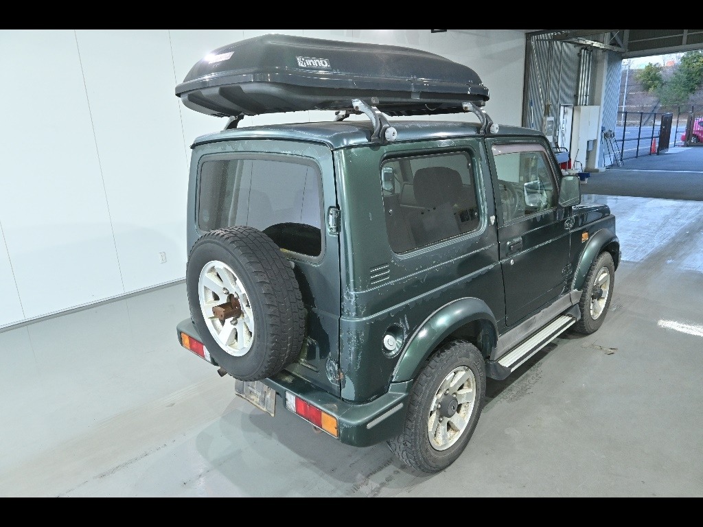SUZUKI JIMNY SIERRA